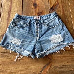 Free People Denim Shorts sz 28